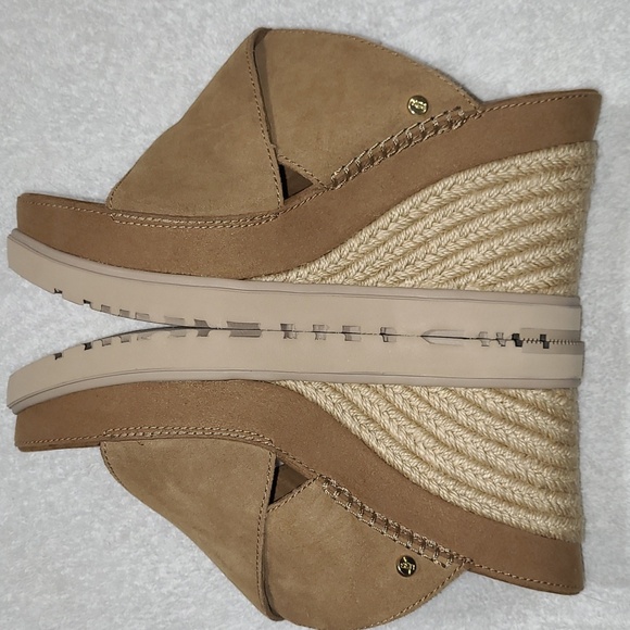 UGG Abbot Wedge Sandals Slide Brown Suede Platform Size 10 - Picture 6 of 10